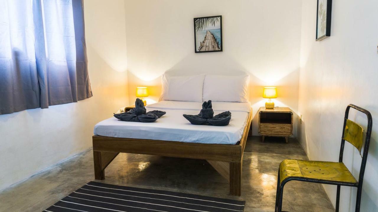 Garden Loft 90Sqm In The Heart Of El Nido- 2 Bedrooms Zewnętrze zdjęcie