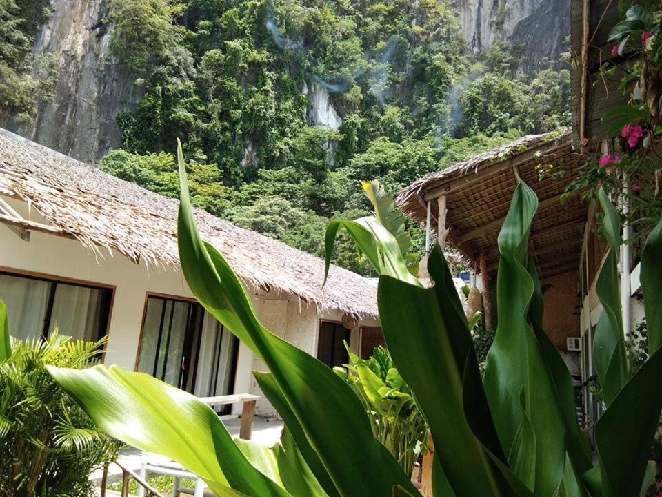 Garden Loft 90Sqm In The Heart Of El Nido- 2 Bedrooms Zewnętrze zdjęcie