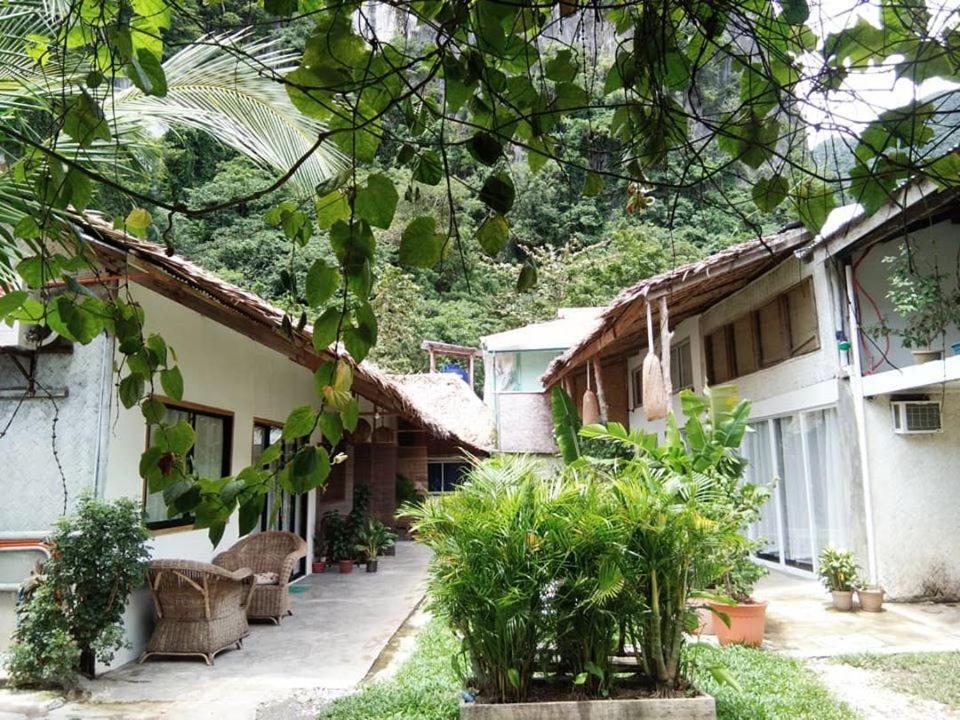 Garden Loft 90Sqm In The Heart Of El Nido- 2 Bedrooms Zewnętrze zdjęcie